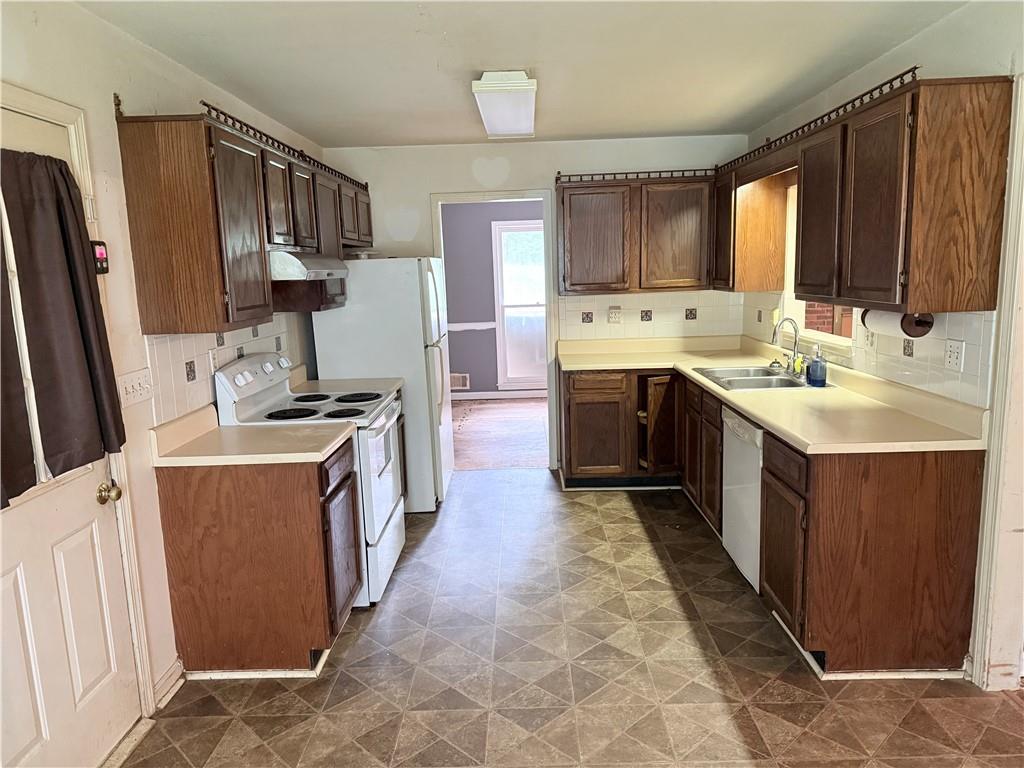4770 Kensington Lane Se Property Photo 10