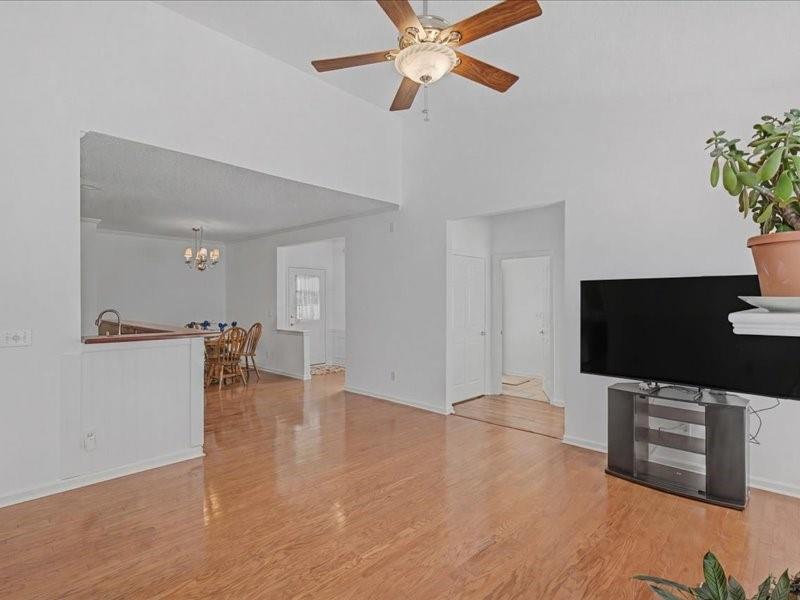 130 Camry Circle Property Photo 10