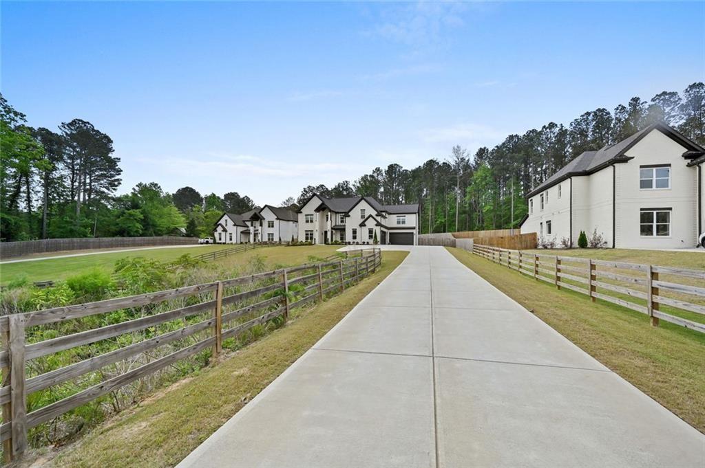 2694 Thompson Mill Road Property Photo 2