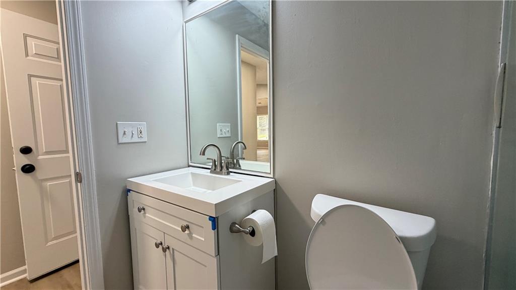 3234 Old Salem Road Se Property Photo 15
