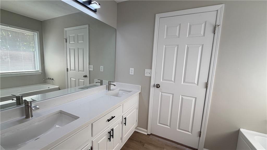 3234 Old Salem Road Se Property Photo 25