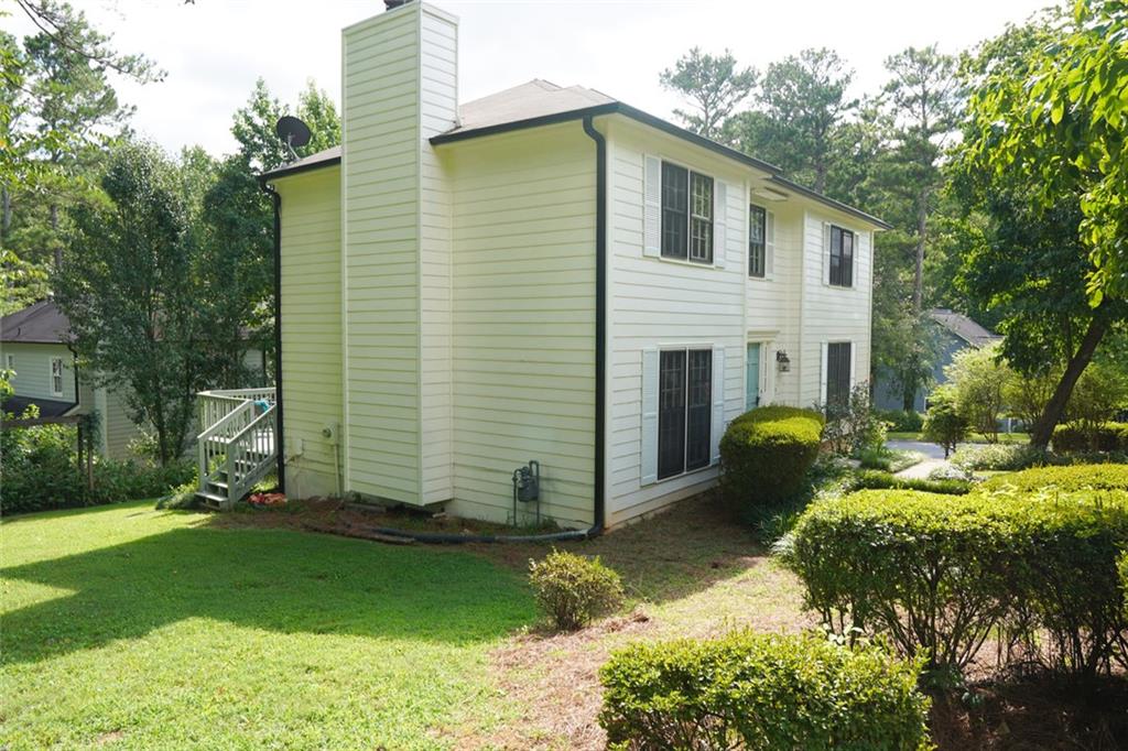 3932 Millwood Lane Nw Property Photo 3