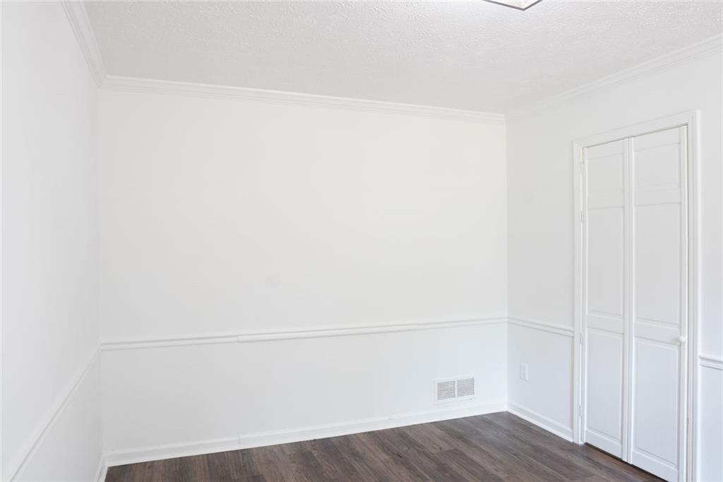 3932 Millwood Lane Nw Property Photo 13