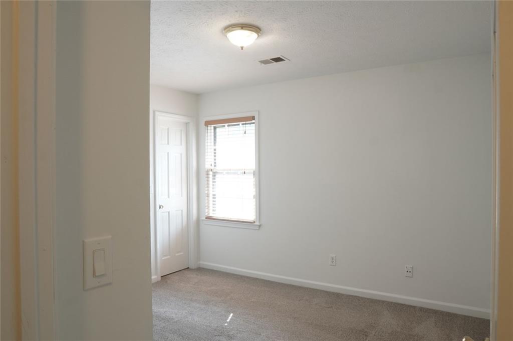 3932 Millwood Lane Nw Property Photo 20