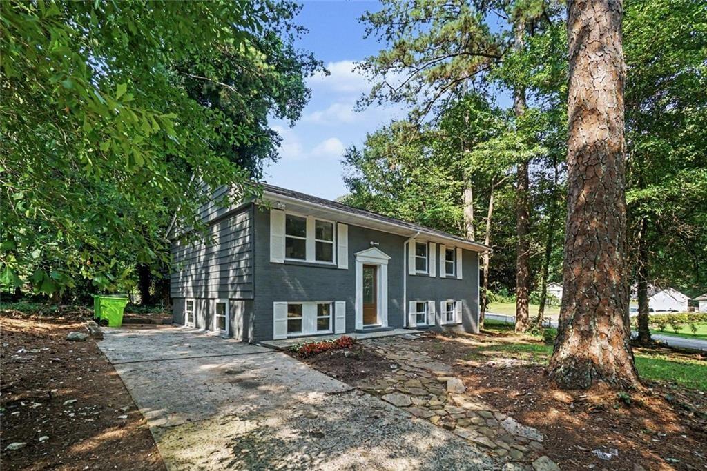 4123 Pilgrim Place Property Photo 3