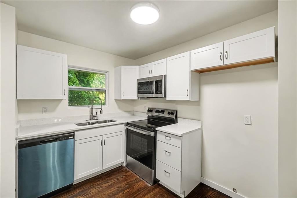 4123 Pilgrim Place Property Photo 9