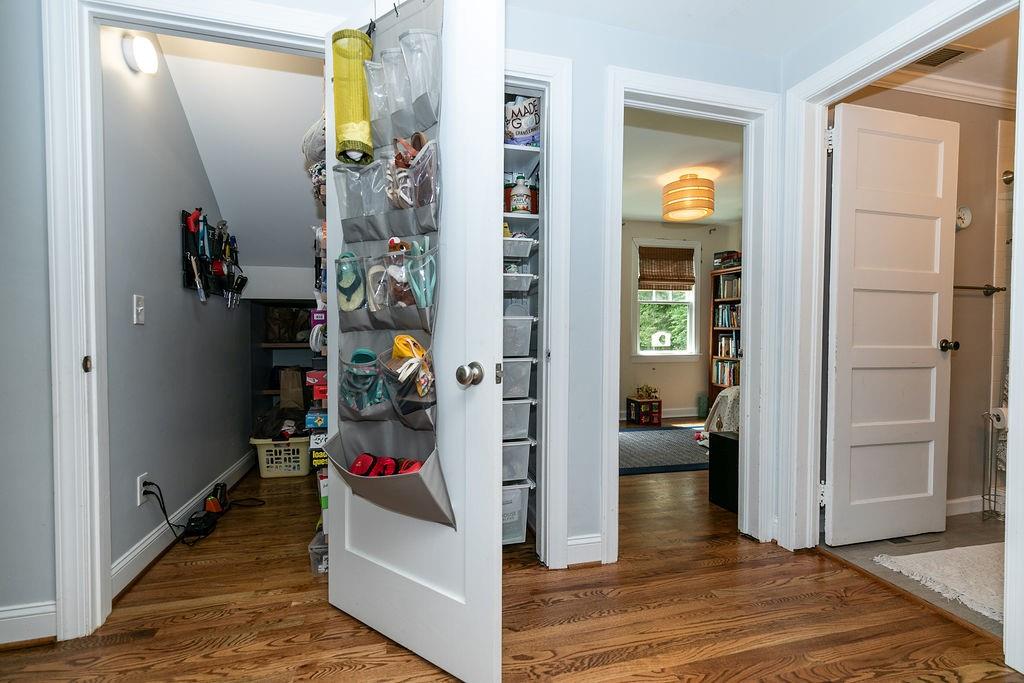 585 Warwick Street Se Property Photo 24