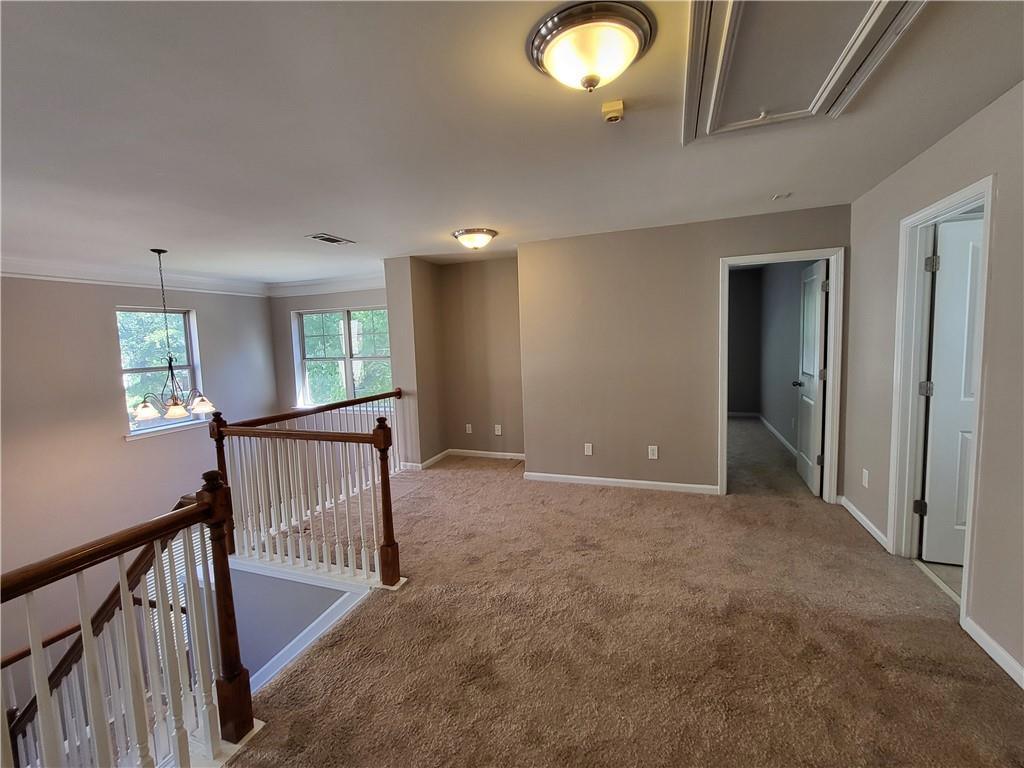 915 Silver Lake Drive Property Photo 10