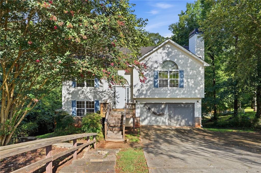 670 Chaseridge Drive Property Photo 1