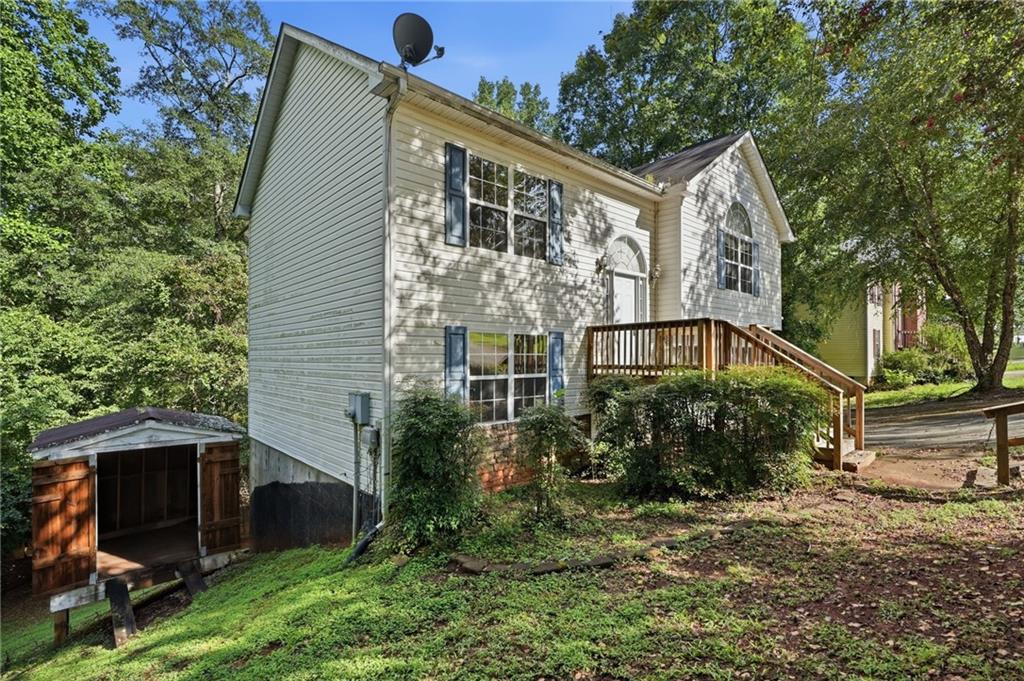 670 Chaseridge Drive Property Photo 3