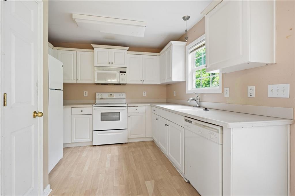 670 Chaseridge Drive Property Photo 12