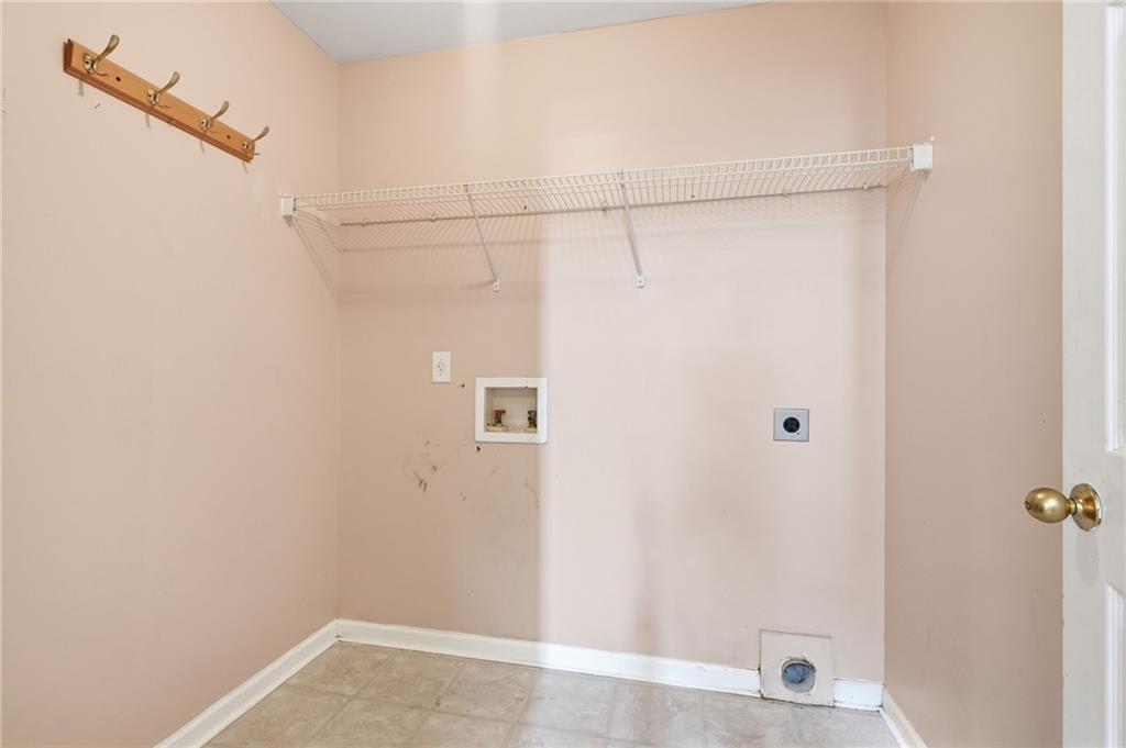 670 Chaseridge Drive Property Photo 27