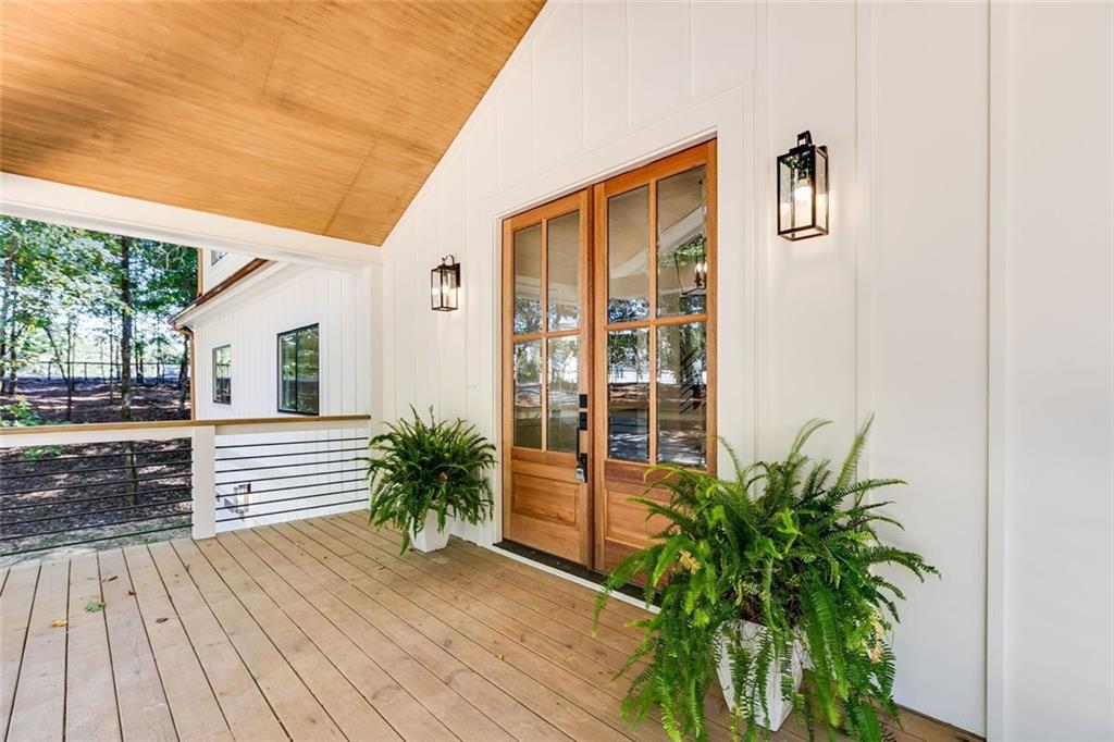 40 Crowe Road Property Photo 14