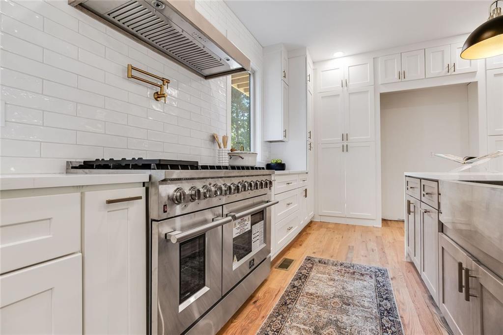 40 Crowe Road Property Photo 30
