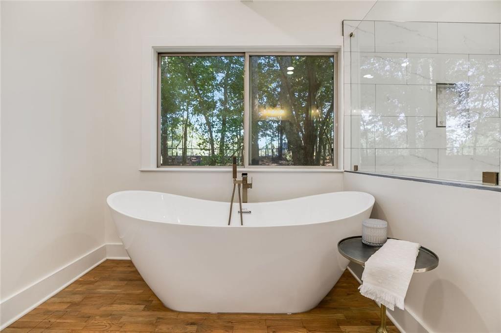 40 Crowe Road Property Photo 46