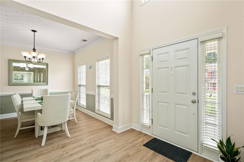 2116 Caneridge Drive Sw Property Photo 9