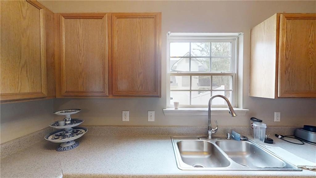 101 Ashgate Way Property Photo 16