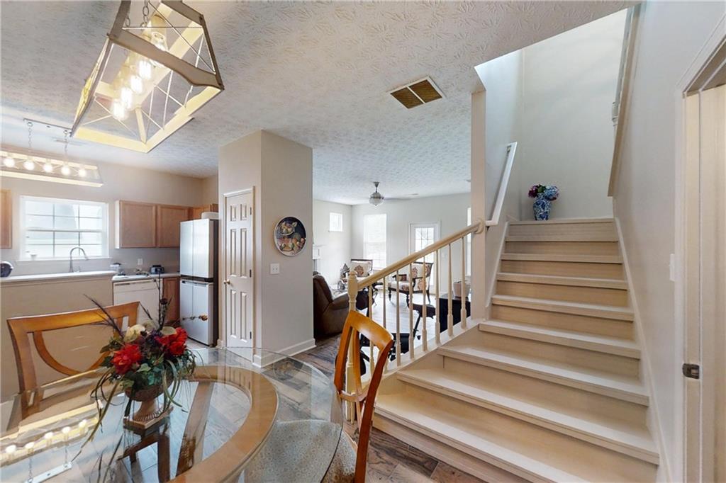 101 Ashgate Way Property Photo 22