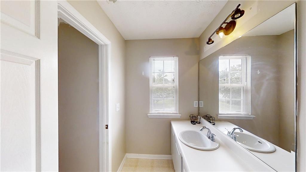101 Ashgate Way Property Photo 40