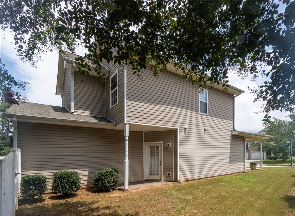 101 Ashgate Way Property Photo 45
