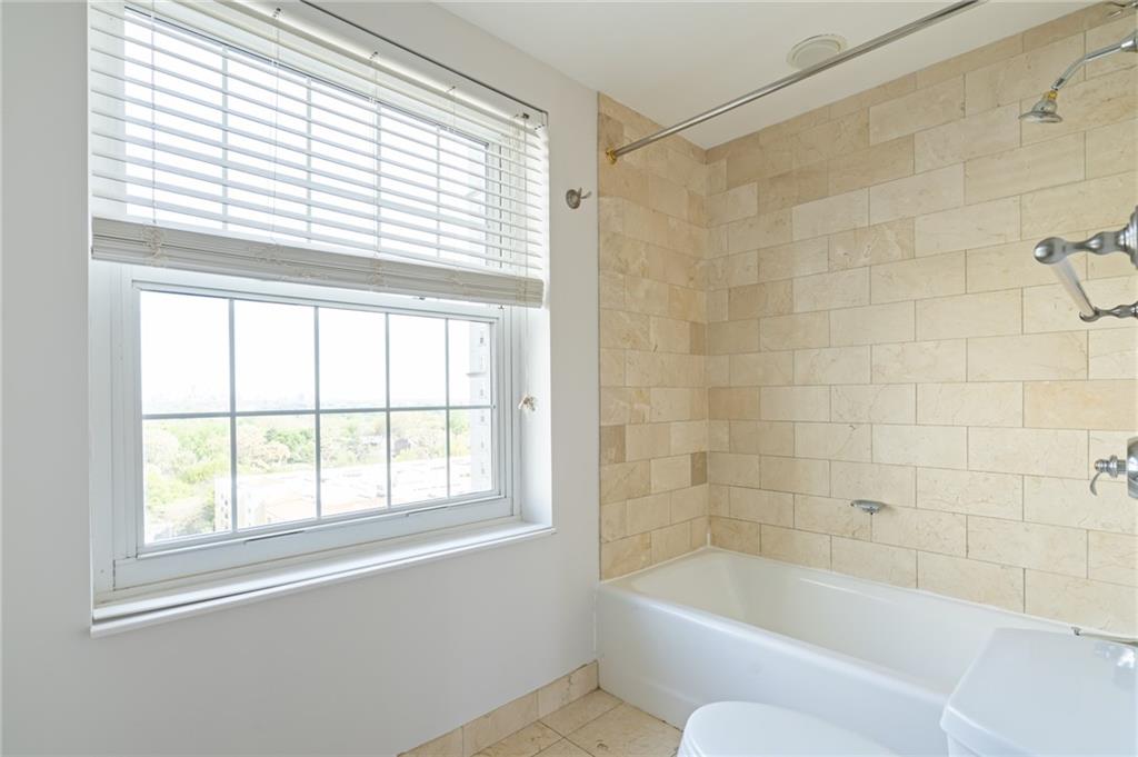 7816338 Property Photo 24