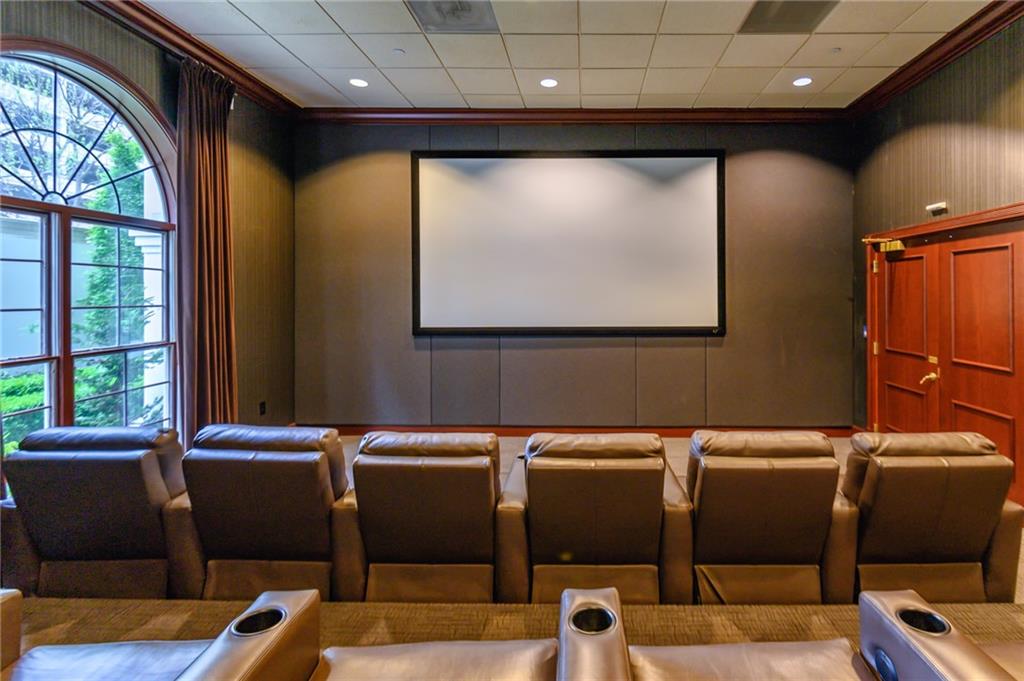 7816338 Property Photo 57
