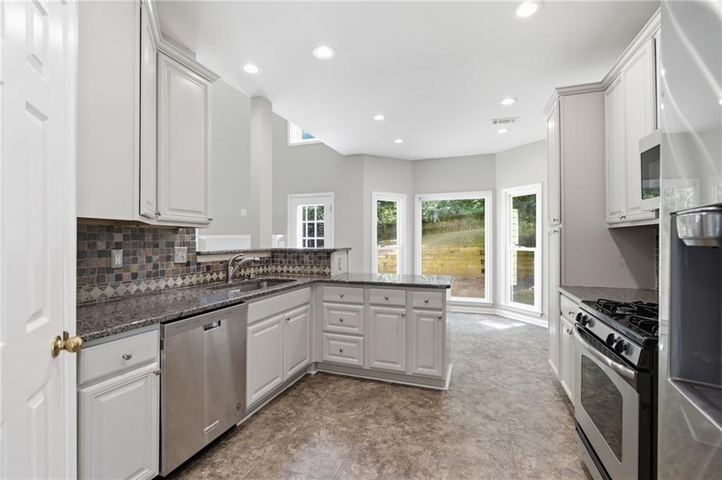 3469 Rose Arbor Court Property Photo 8