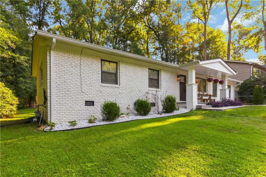 3638 Sheffield Place Property Photo 3