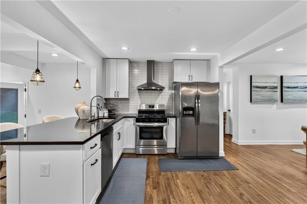 3638 Sheffield Place Property Photo 14