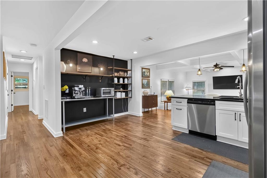 3638 Sheffield Place Property Photo 17