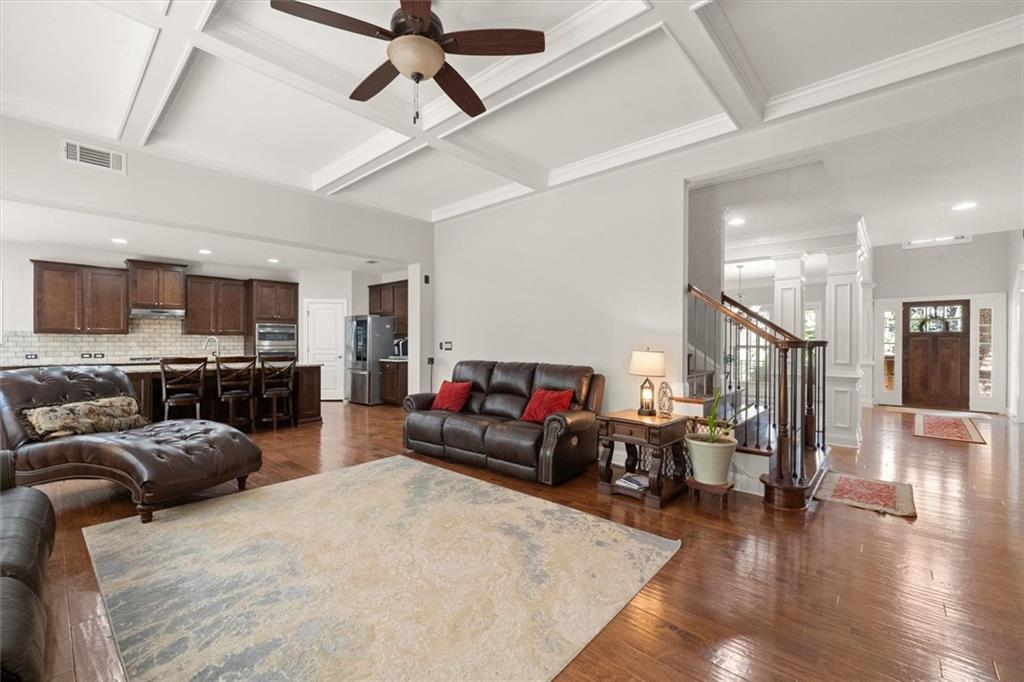 4535 Manor Creek Drive Property Photo 12