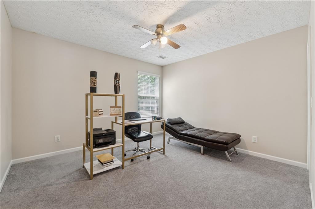 27 Waterbury Way Property Photo 17