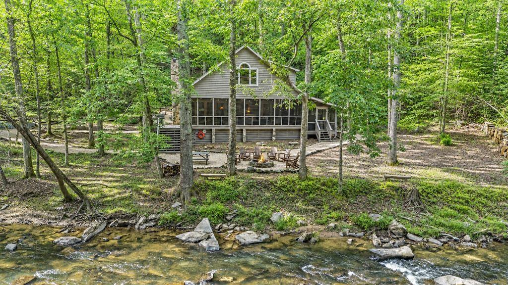 325 Whitewater Falls Trail Property Photo 1