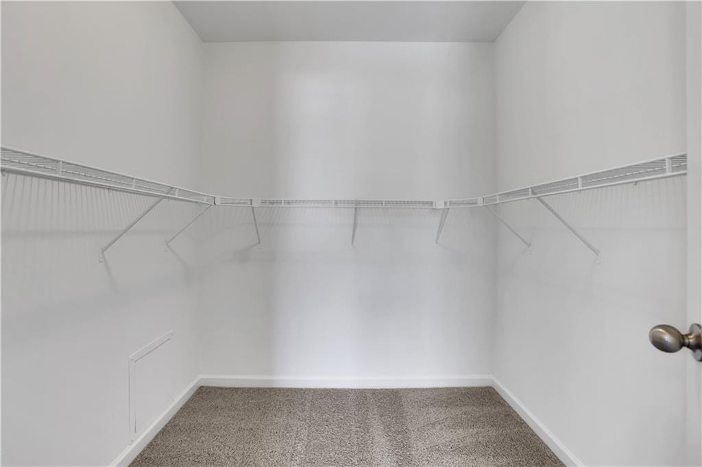 2431 Woodside Way Property Photo 23