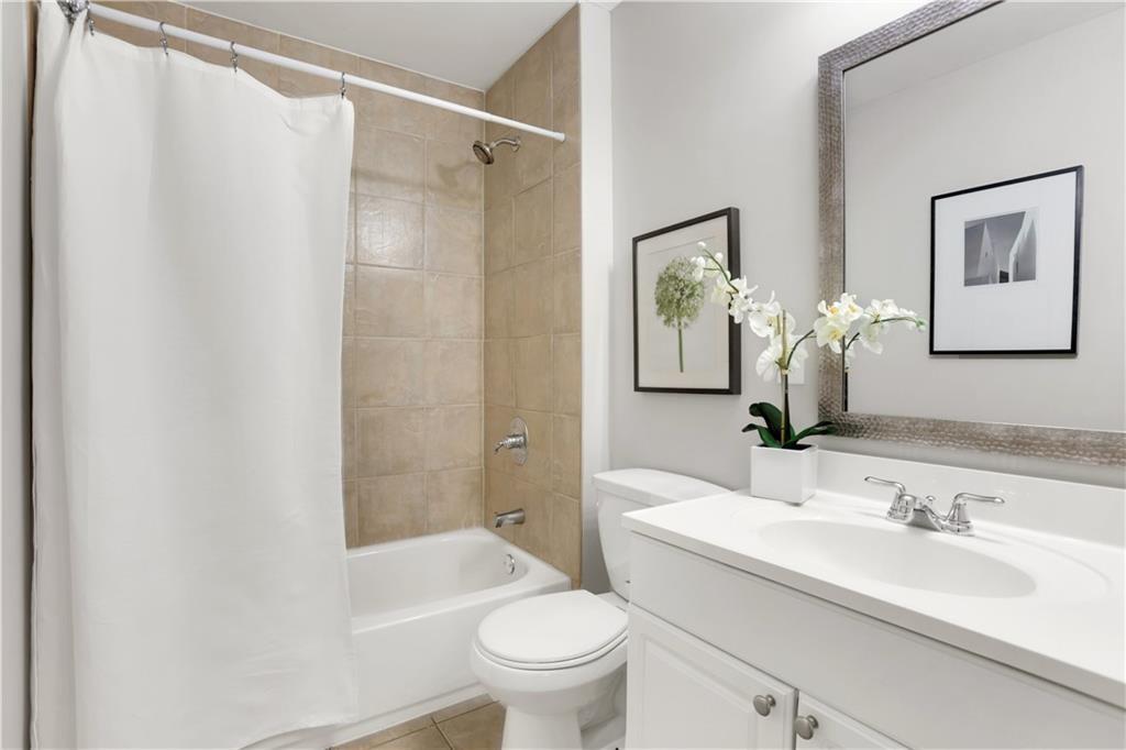 2431 Woodside Way Property Photo 30