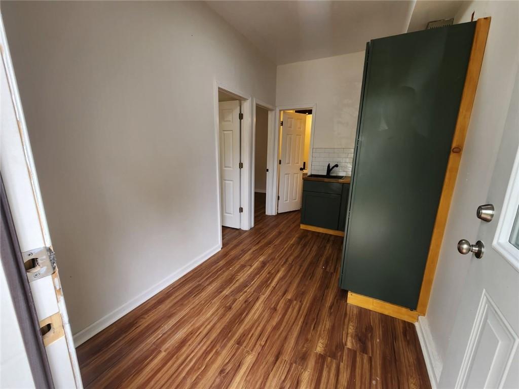2431 Woodside Way Property Photo 33