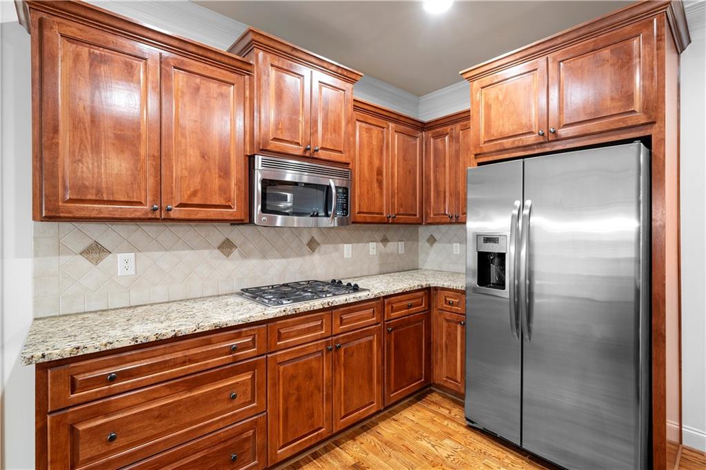 210 Misty Grove Drive Property Photo 18