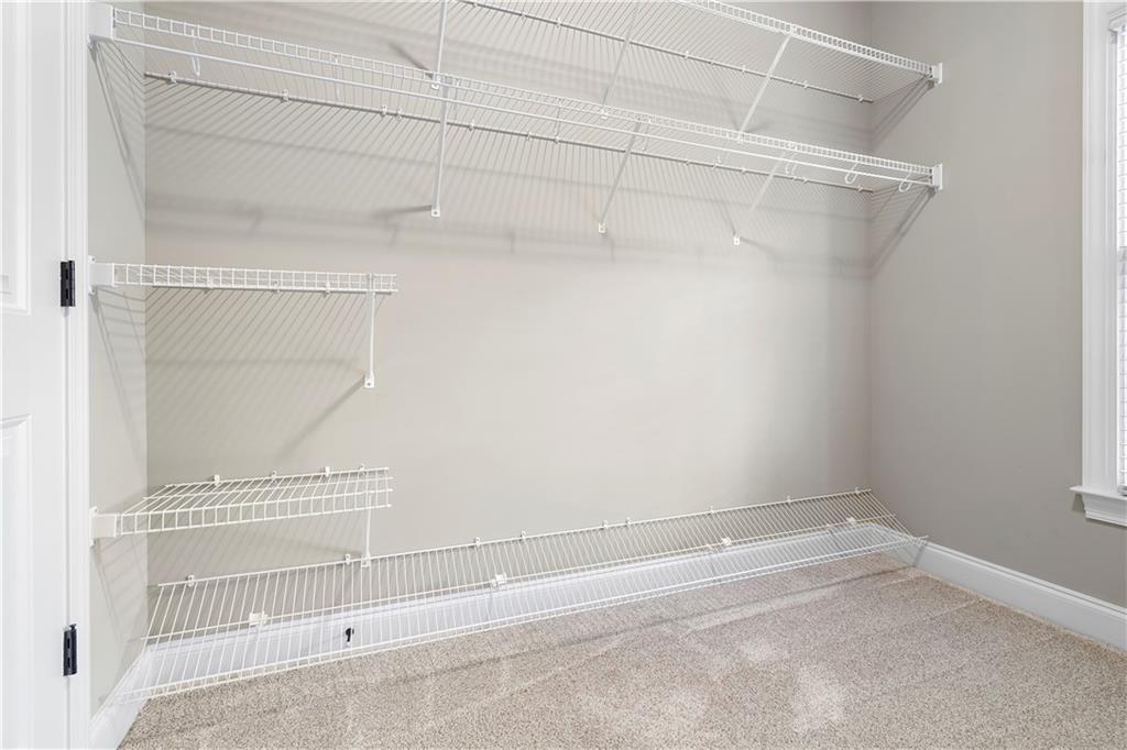 210 Misty Grove Drive Property Photo 33