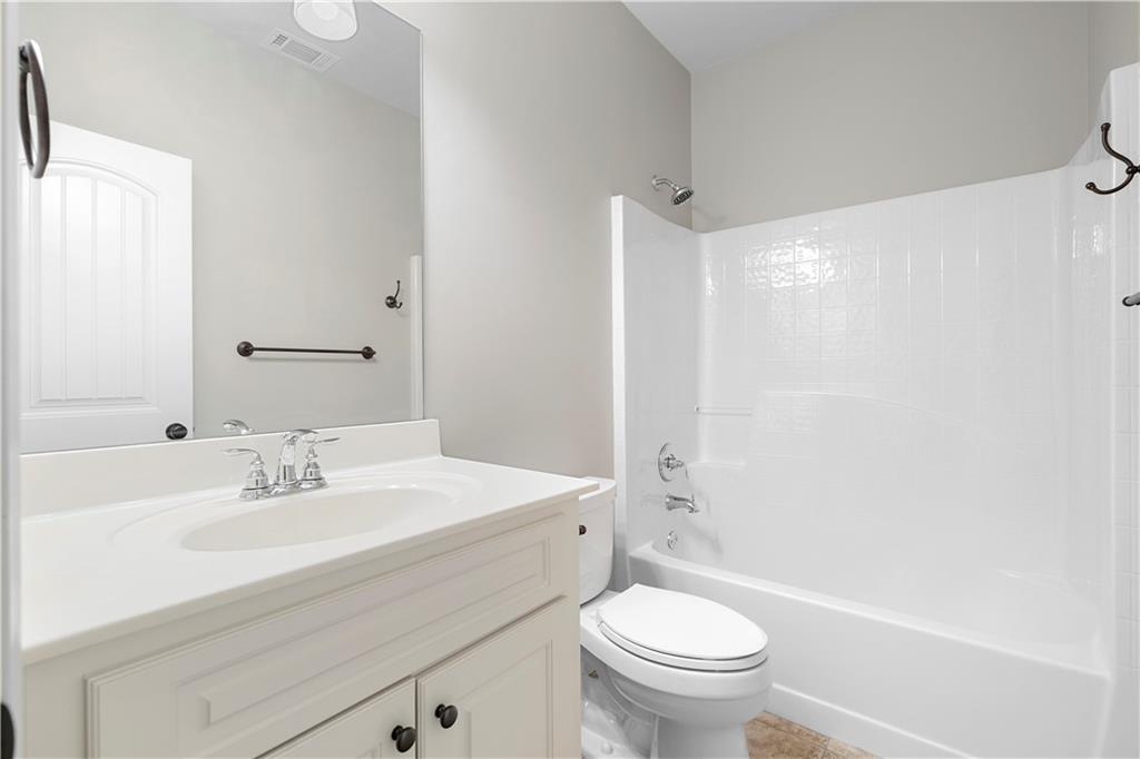 210 Misty Grove Drive Property Photo 36