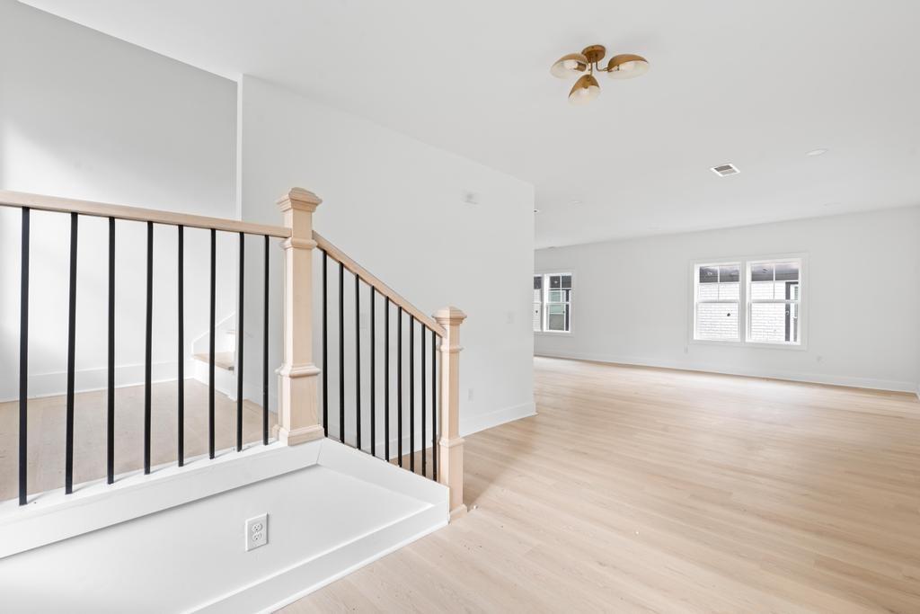 1046 Mayson Turner Road Nw Property Photo 5