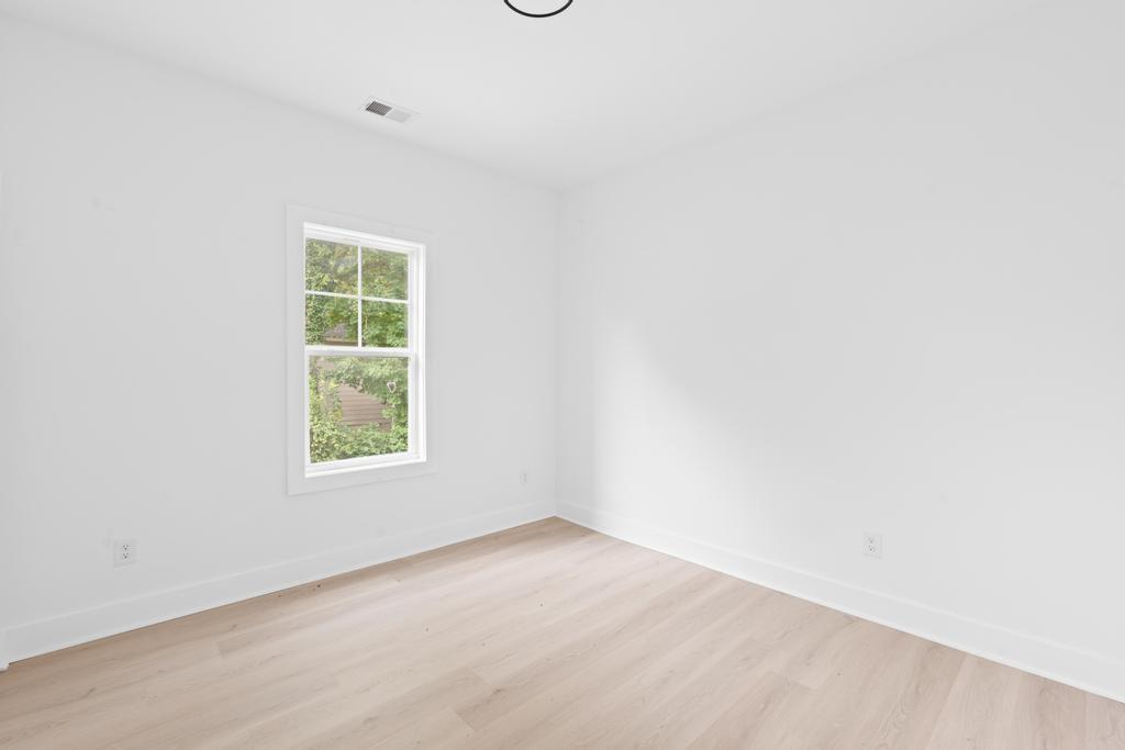 1046 Mayson Turner Road Nw Property Photo 18