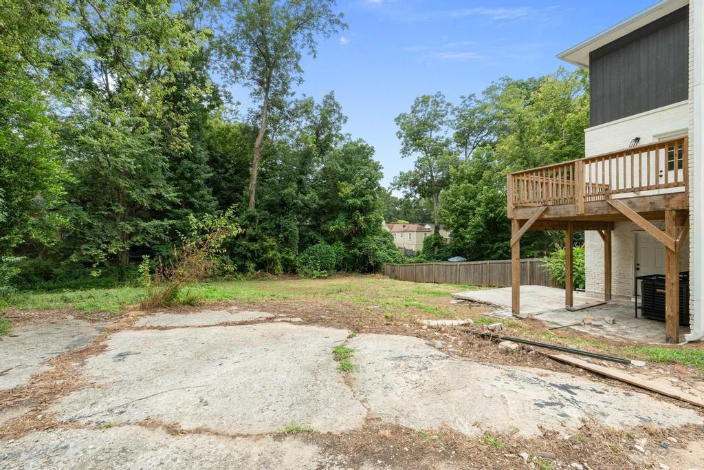 1046 Mayson Turner Road Nw Property Photo 45