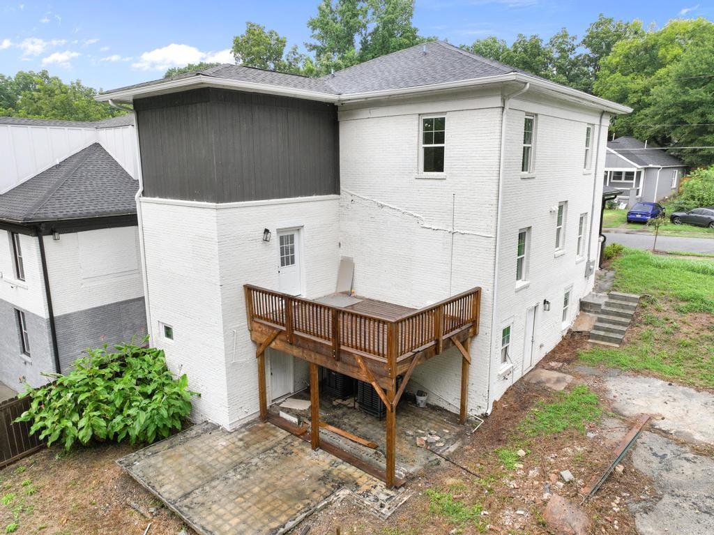 1046 Mayson Turner Road Nw Property Photo 47