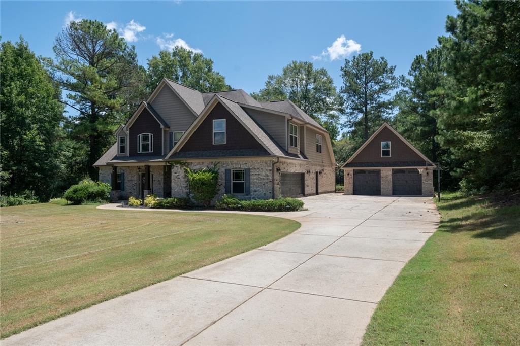 155 Chantilly Lane Property Photo 1