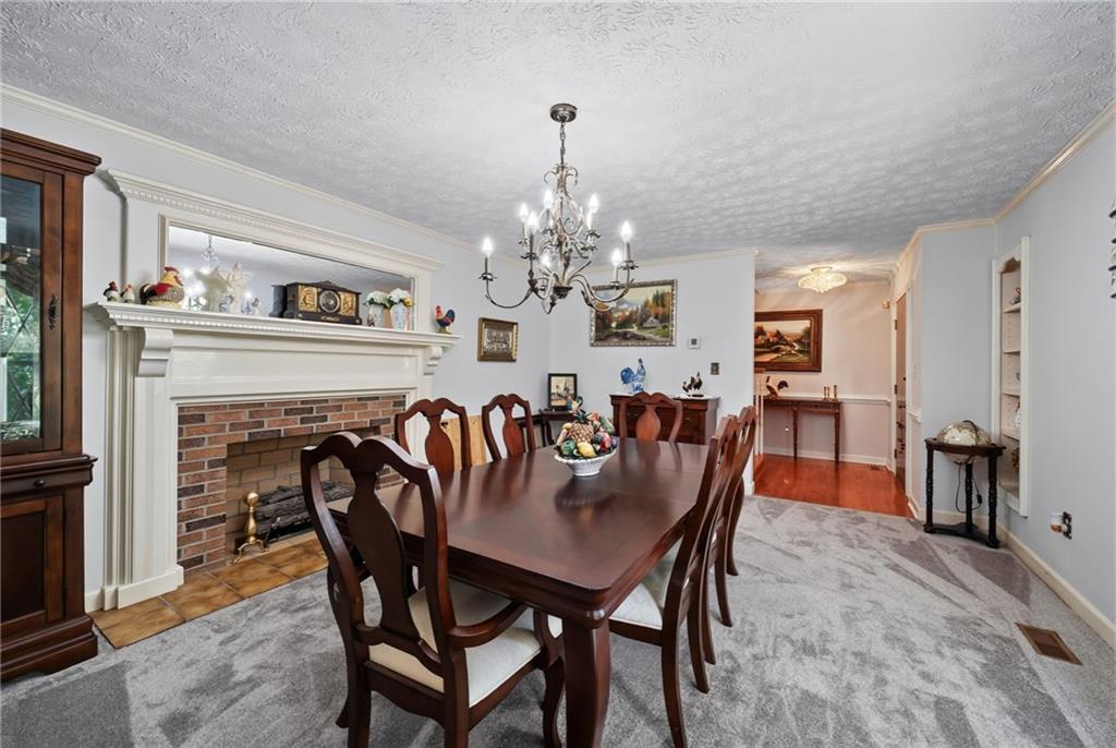186 Kingston Road Property Photo 26