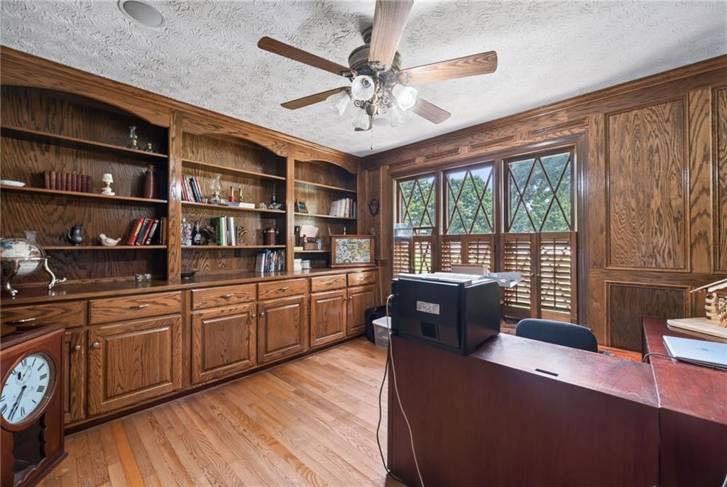 186 Kingston Road Property Photo 29