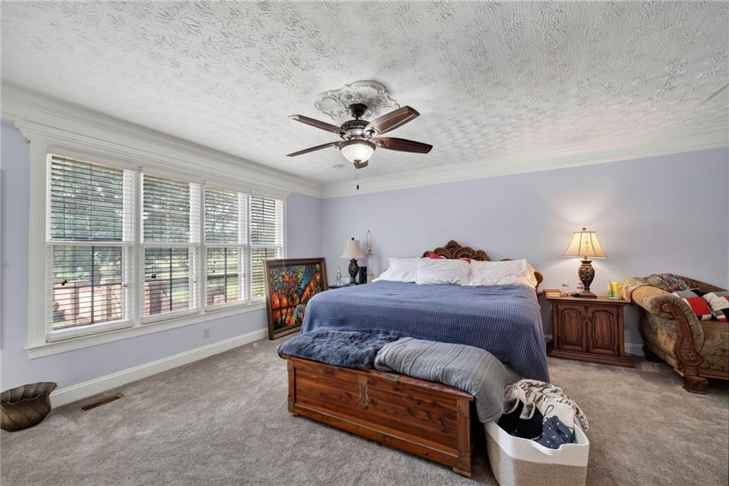 186 Kingston Road Property Photo 31