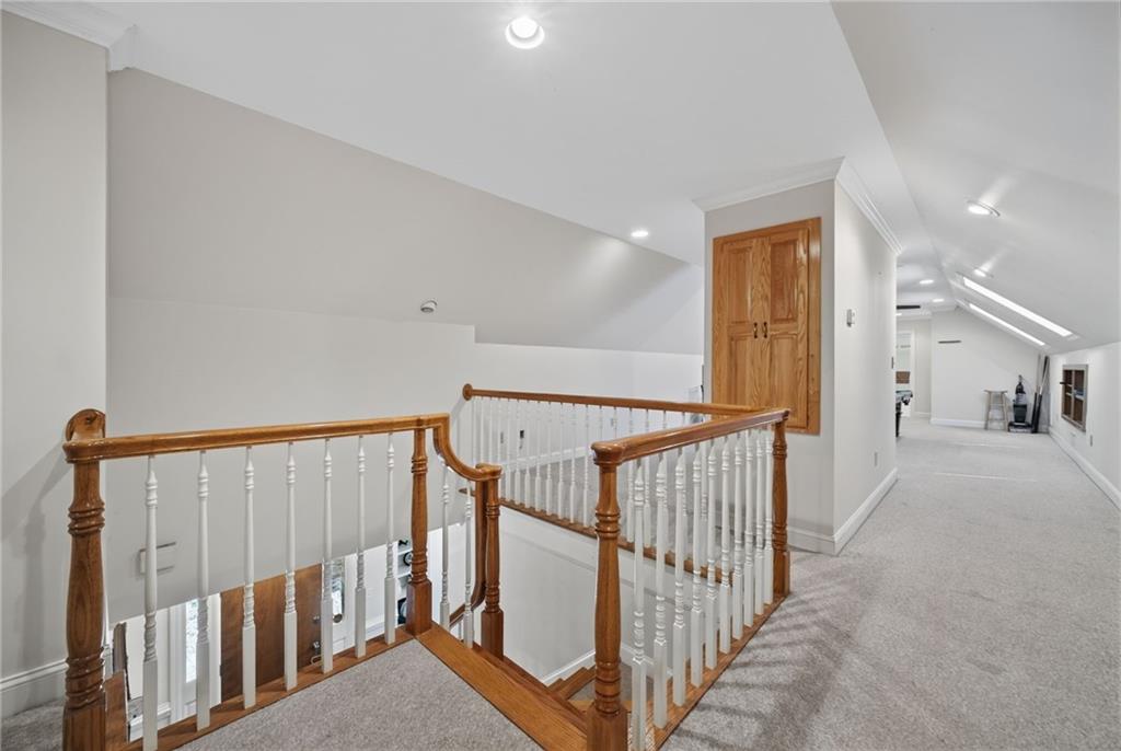 186 Kingston Road Property Photo 44