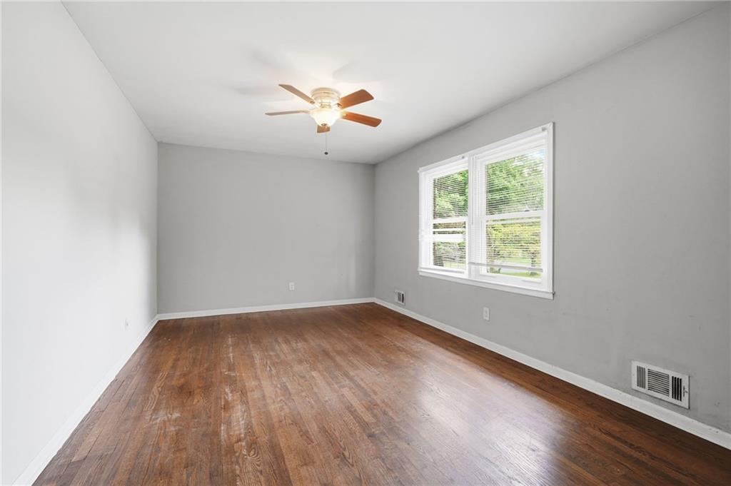 305 Mercer Drive Property Photo 9