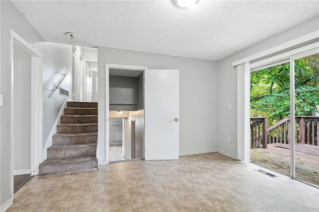 305 Mercer Drive Property Photo 15
